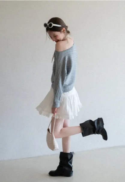 Ribbed knit sweater with wide neckline and long sleeves