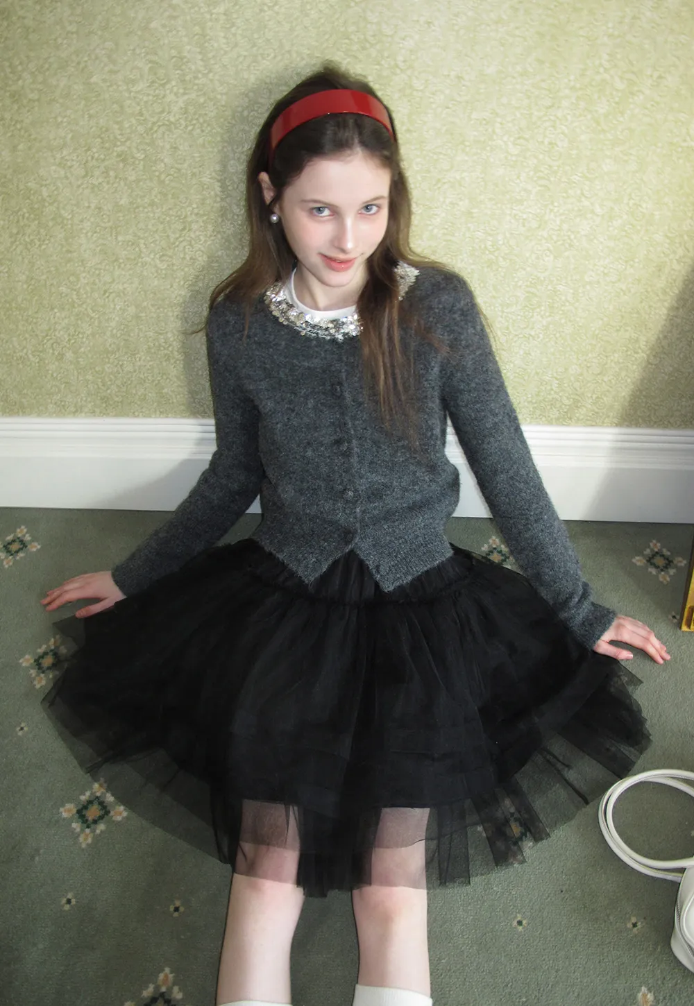 Elegant Woolen Knit Sweater with Embellished Neckline and Long Sleeves