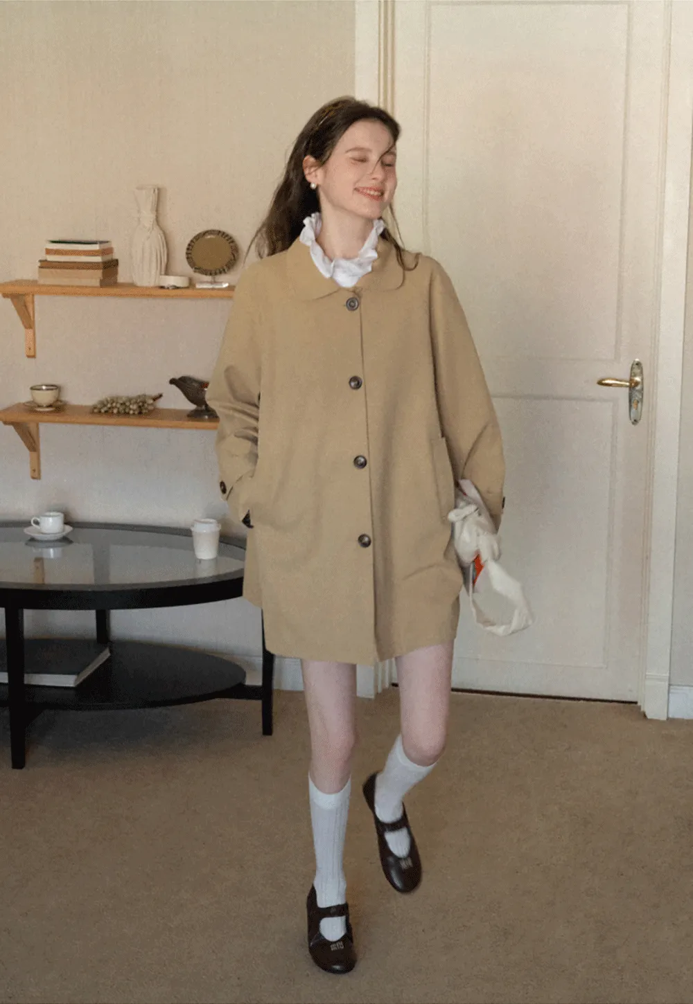 Elegant Ruffled Collar Blouse with Flared Cuffs