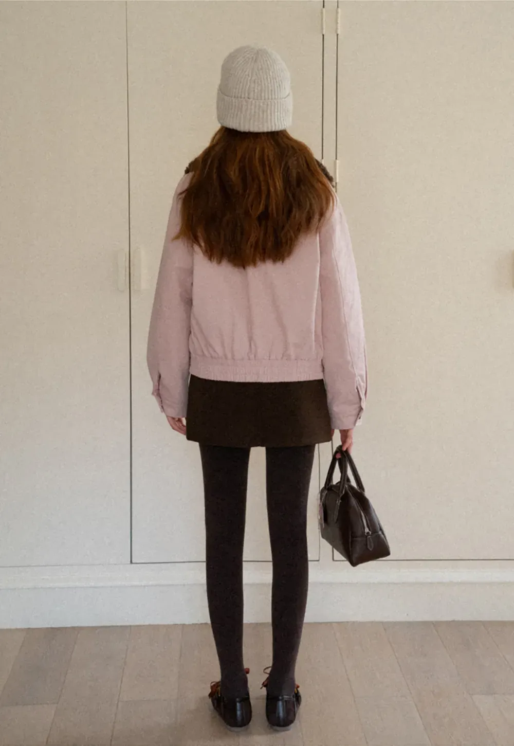 Stylish Short Jacket with Faux Fur Collar and Elastic Hem