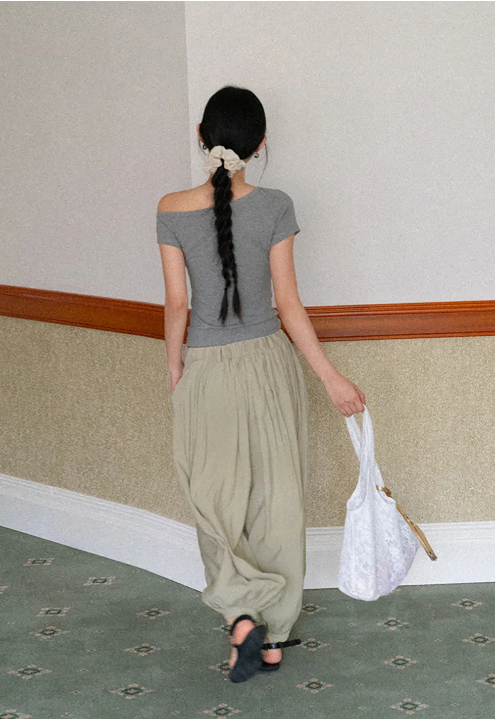 Loose Fit Elastic Waist Wide Leg Pants