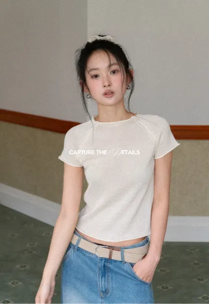 Short Sleeve Ribbed Knit Top with Raglan Sleeves