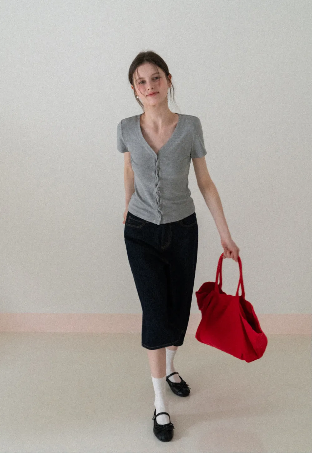 V neck short sleeve button front top