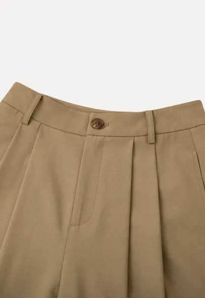 Wide leg pleated casual pants with front pockets