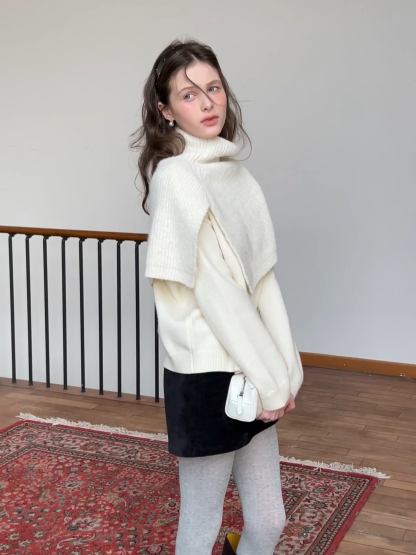 Women Velvet Mini Skirt for Winter