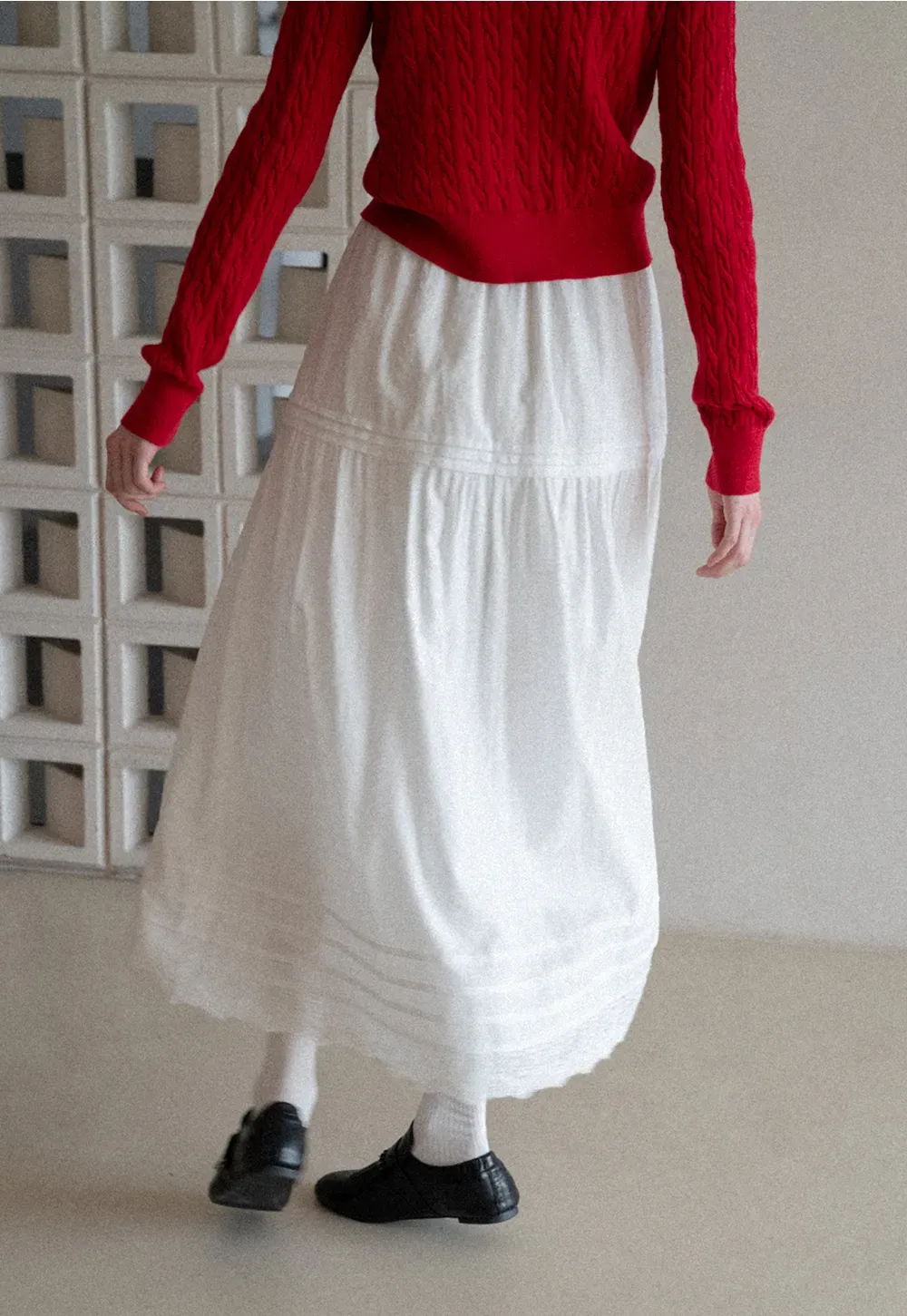 Elegant Tiered Lace Hem Skirt