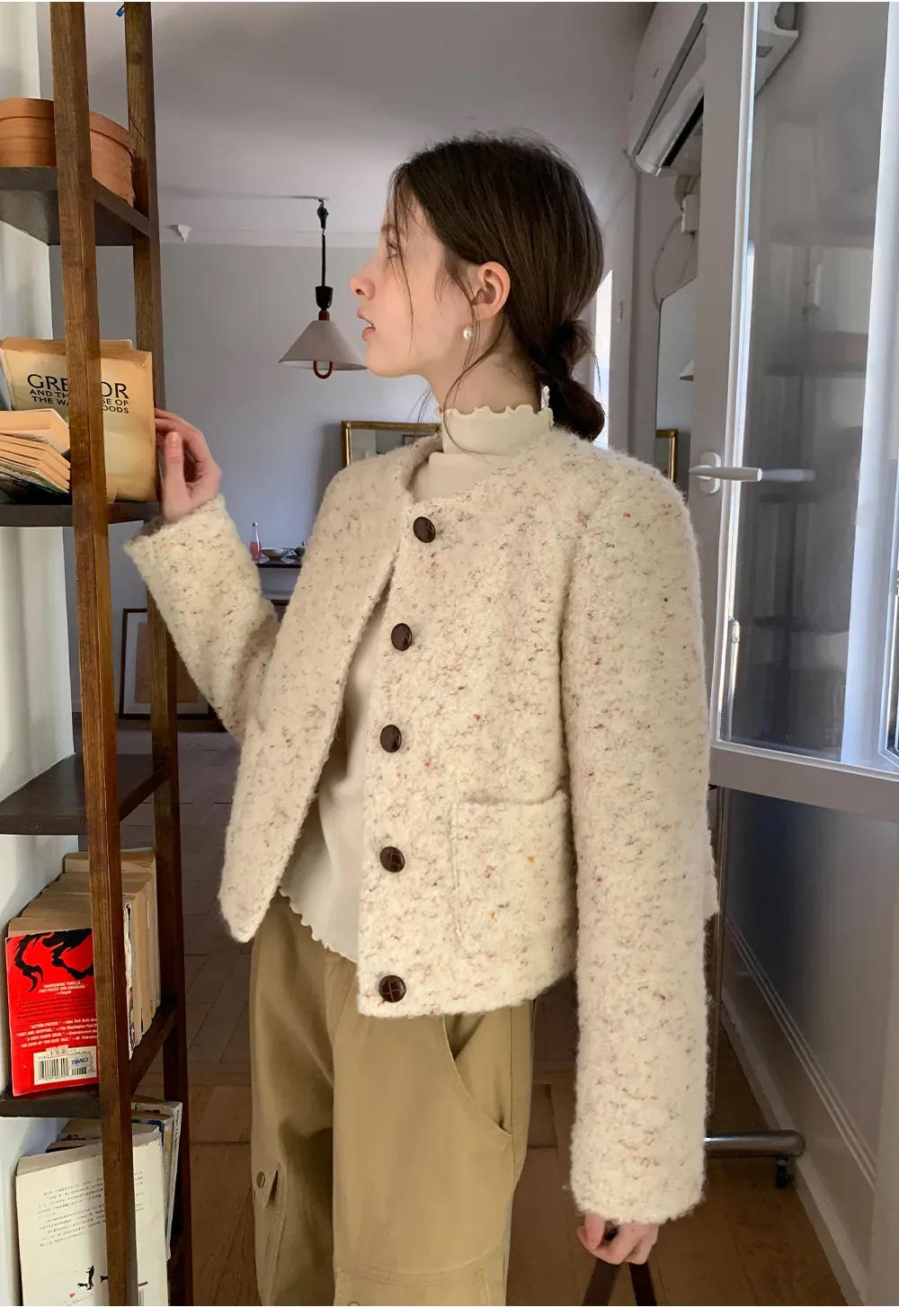 Textured Short Jacket with Long Sleeves and Round Neck