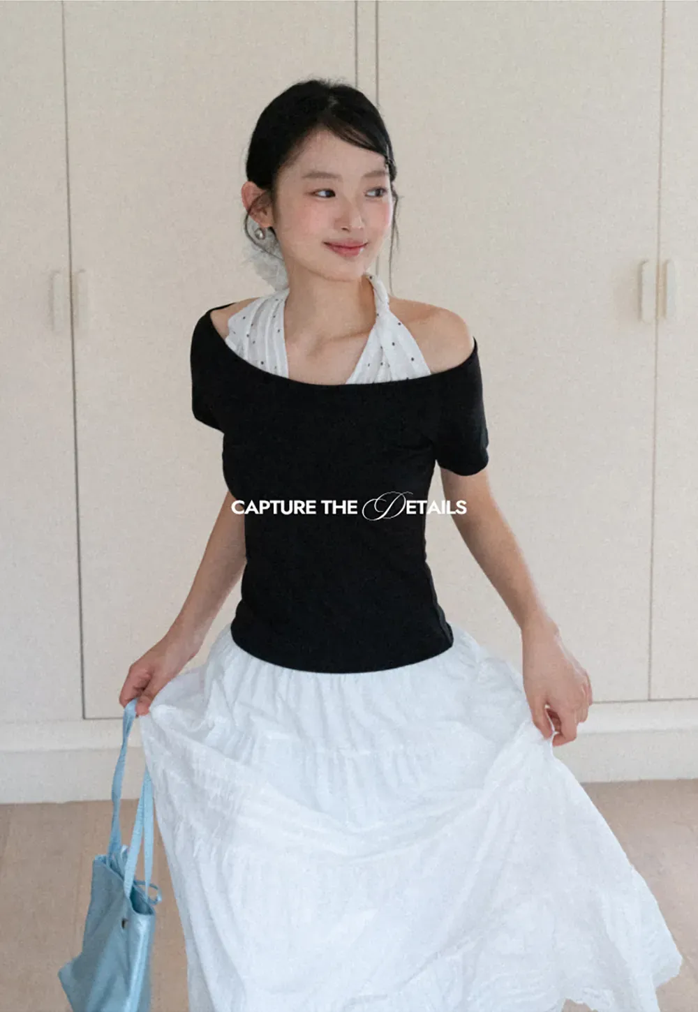 Tiered long skirt with lace trim