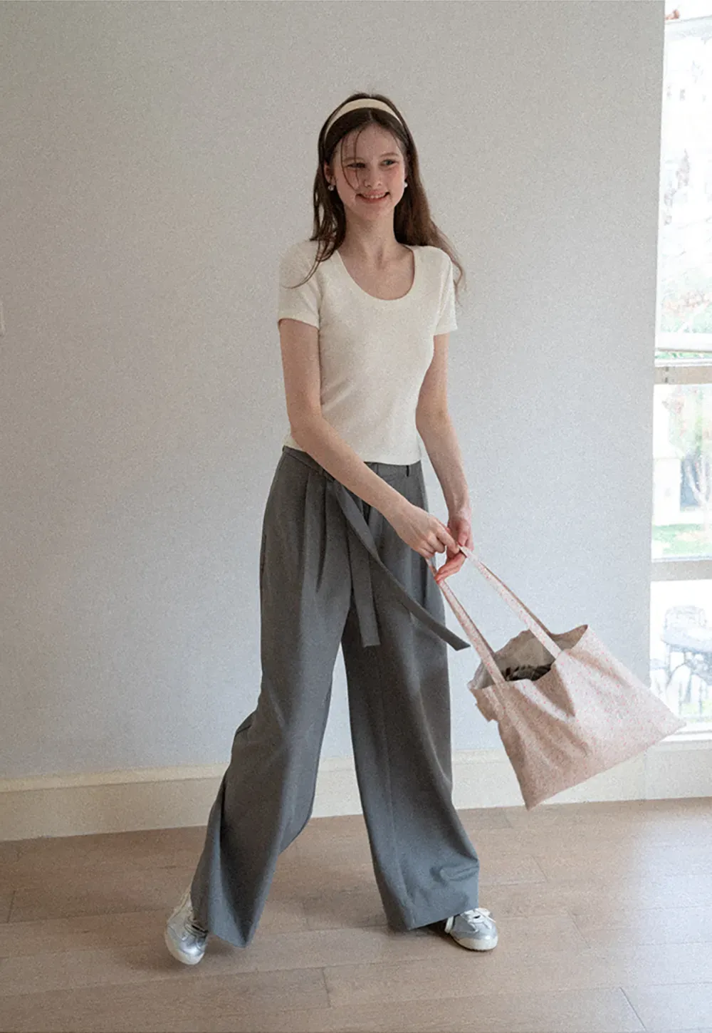 Wide leg casual pants with waist tie