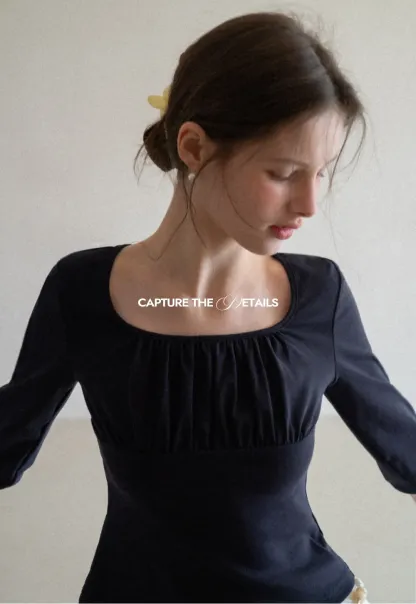 Square neck short sleeve top with gathered detail