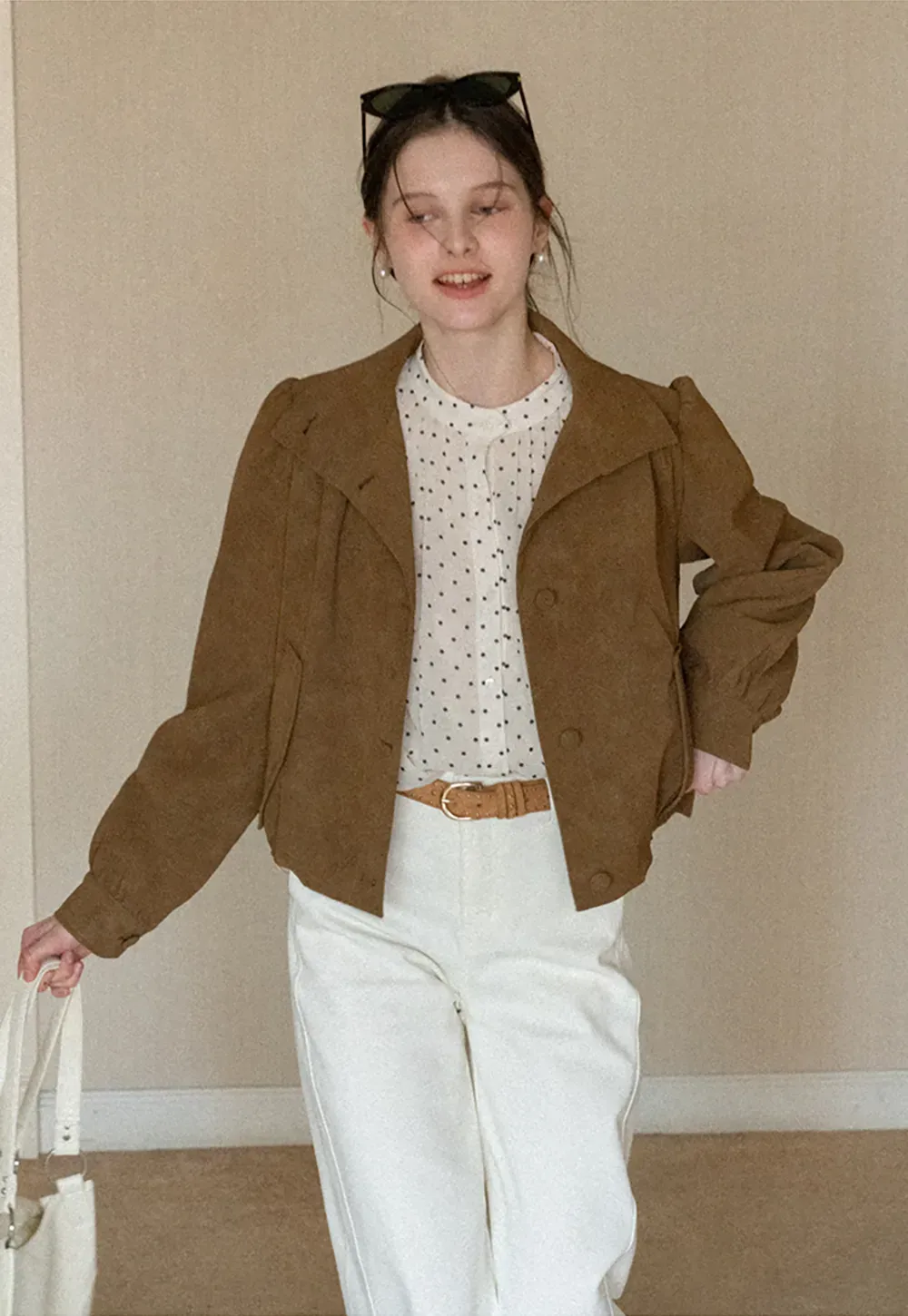 Wide leg high waist denim jeans with belt loop design