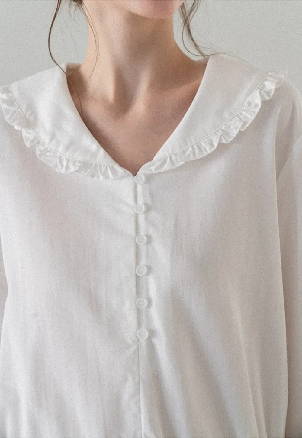 Pleated Hem Long Sleeve Blouse with Ruffled Collar