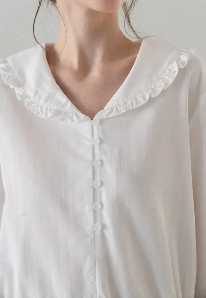 Pleated Hem Long Sleeve Blouse with Ruffled Collar