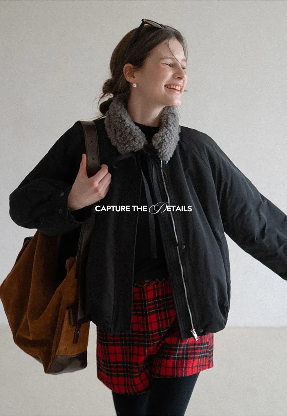 Stylish Short Jacket with Furry Collar and Zipper Design