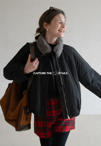 Stylish Short Jacket with Furry Collar and Zipper Design