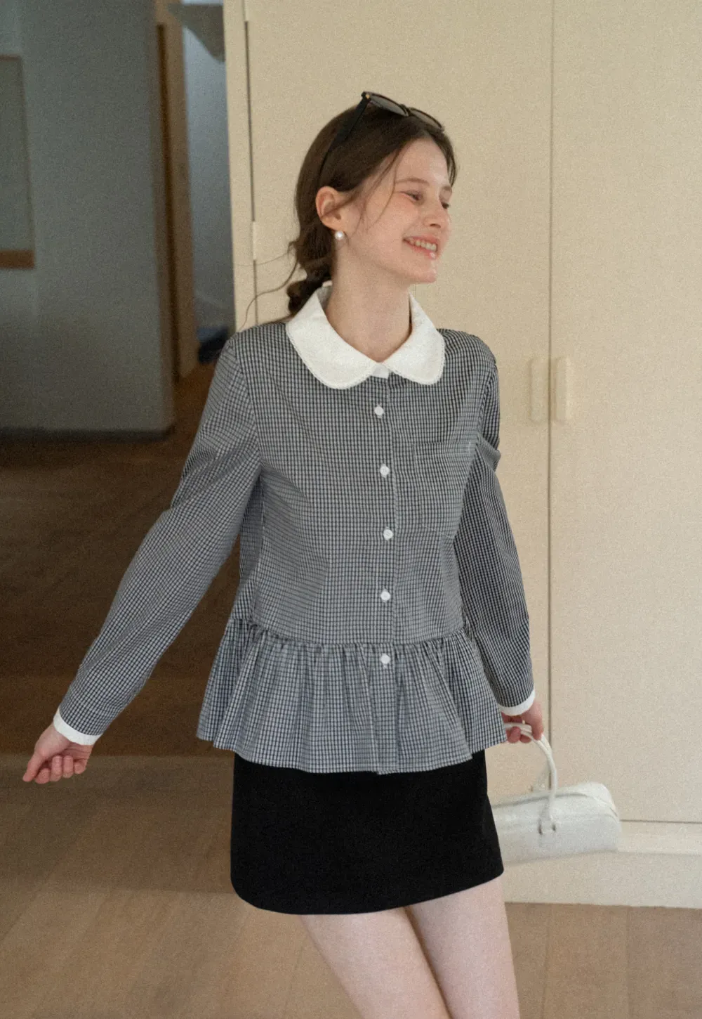 Elegant High Waist Mini Skirt with Belt Detail