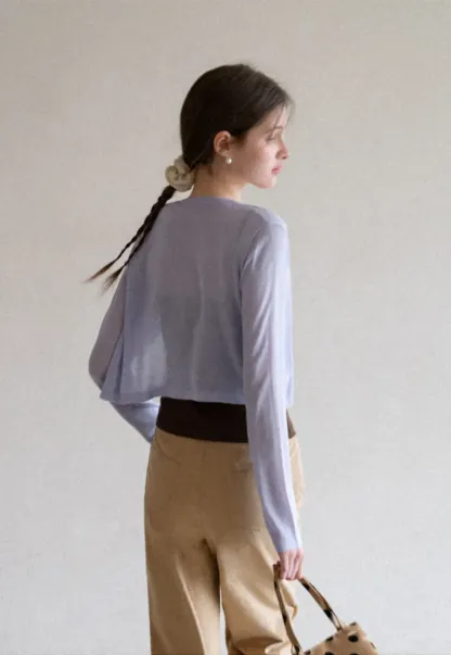 Lightweight Long Sleeve Cropped Knit Top