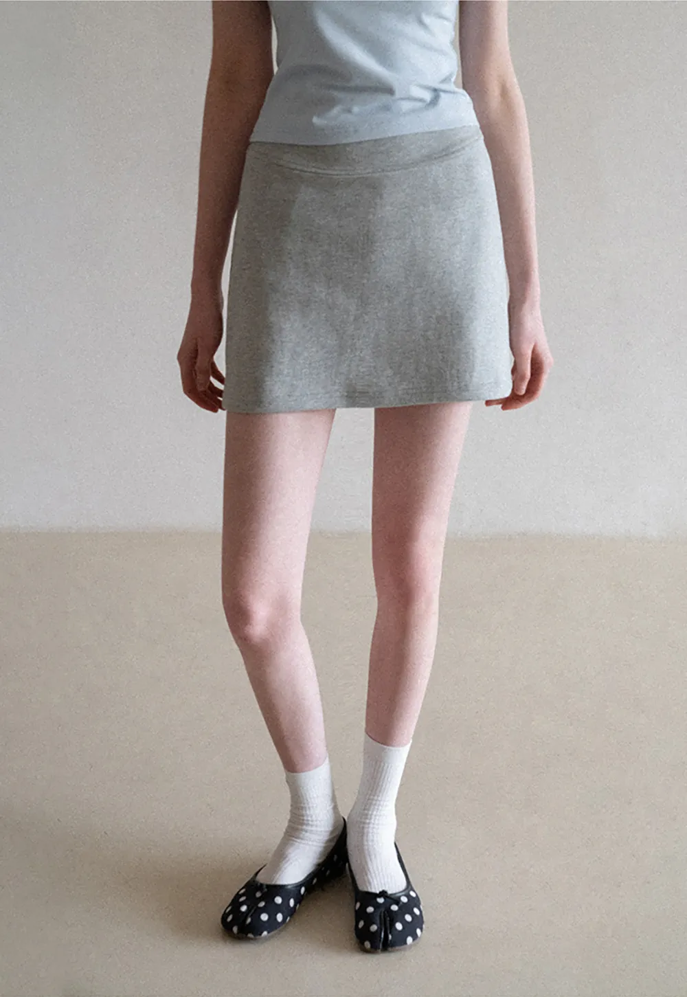 A-line mini skirt with elastic waistband