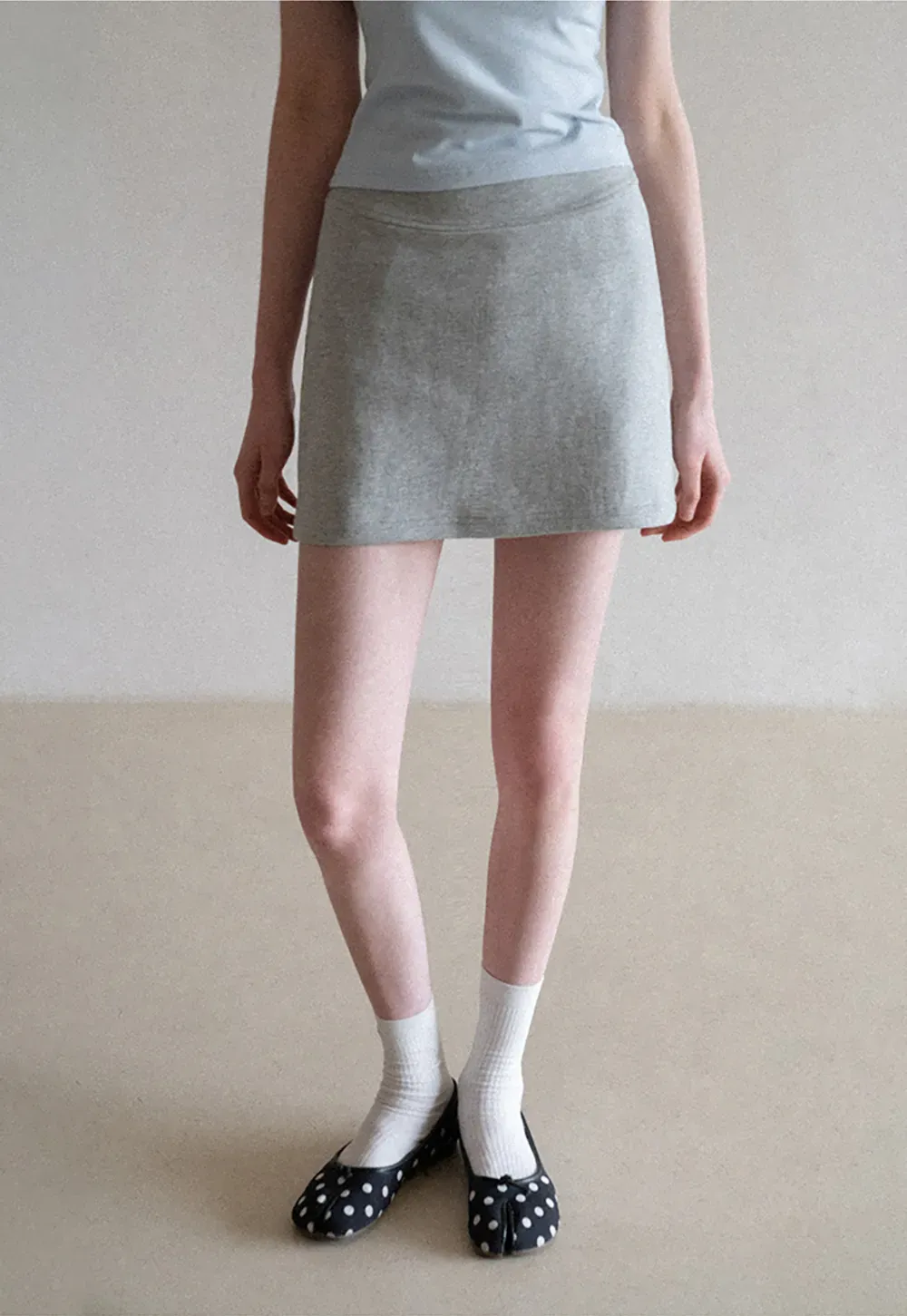 A-line mini skirt with elastic waistband