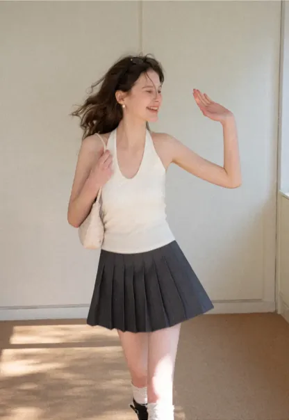 V neck halter tank top with fitted silhouette