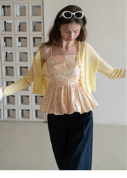 Casual Pants with Wide Legs and Pleats