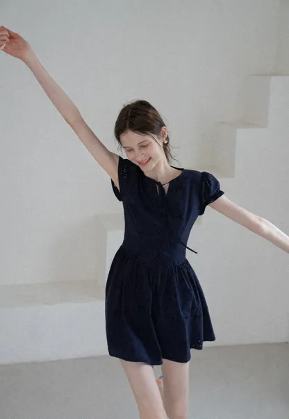 Women’s Sleeveless Eyelet Mini Dress
