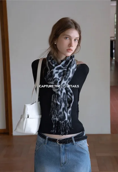 Women’s Ribbed Knit Turtleneck Sweater Top