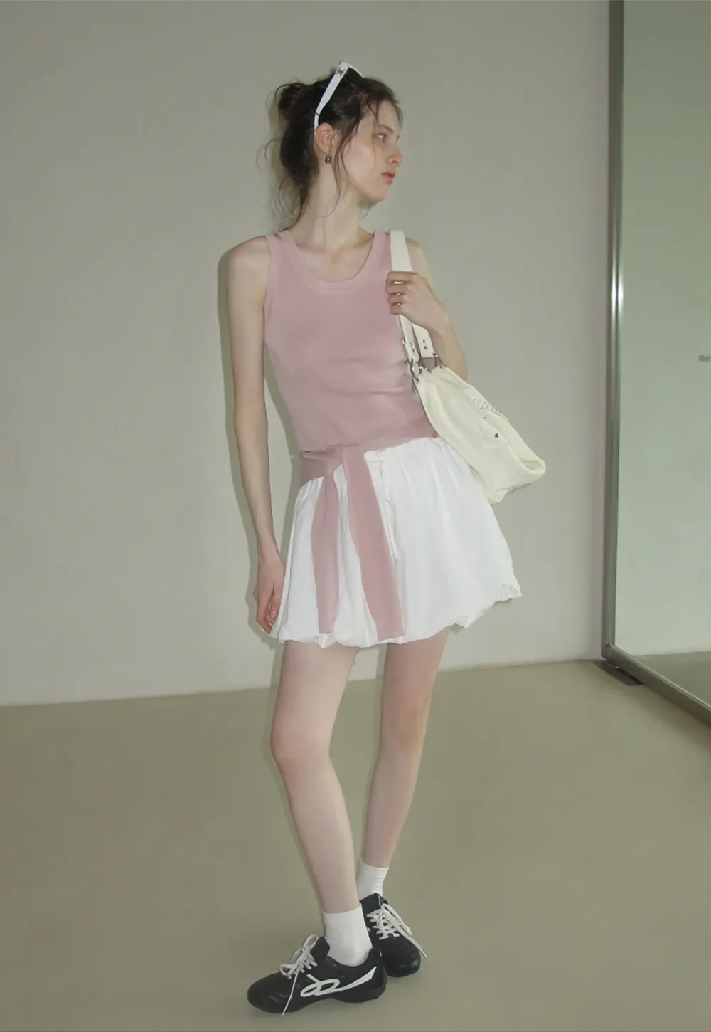 Women’s Sleeveless Knit Top