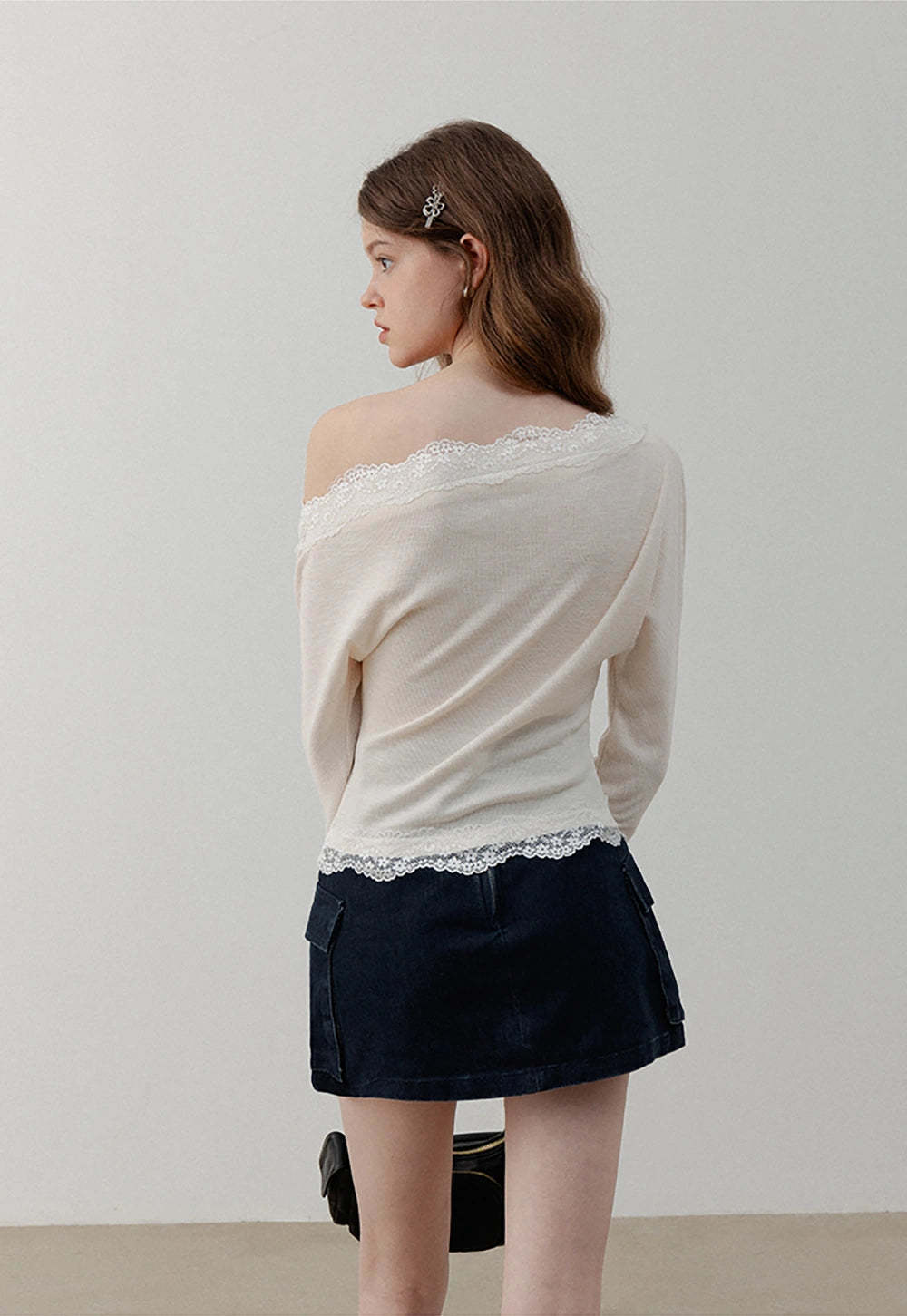 Women’s One Shoulder Long Sleeve Lace Trim T-Shirts