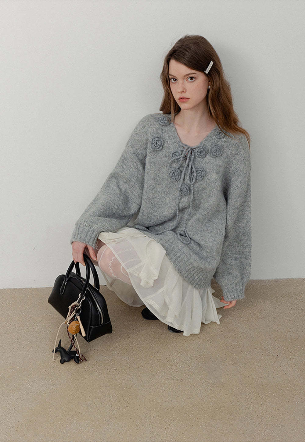 Women’s Floral Lace-up V-Neck Sweater
