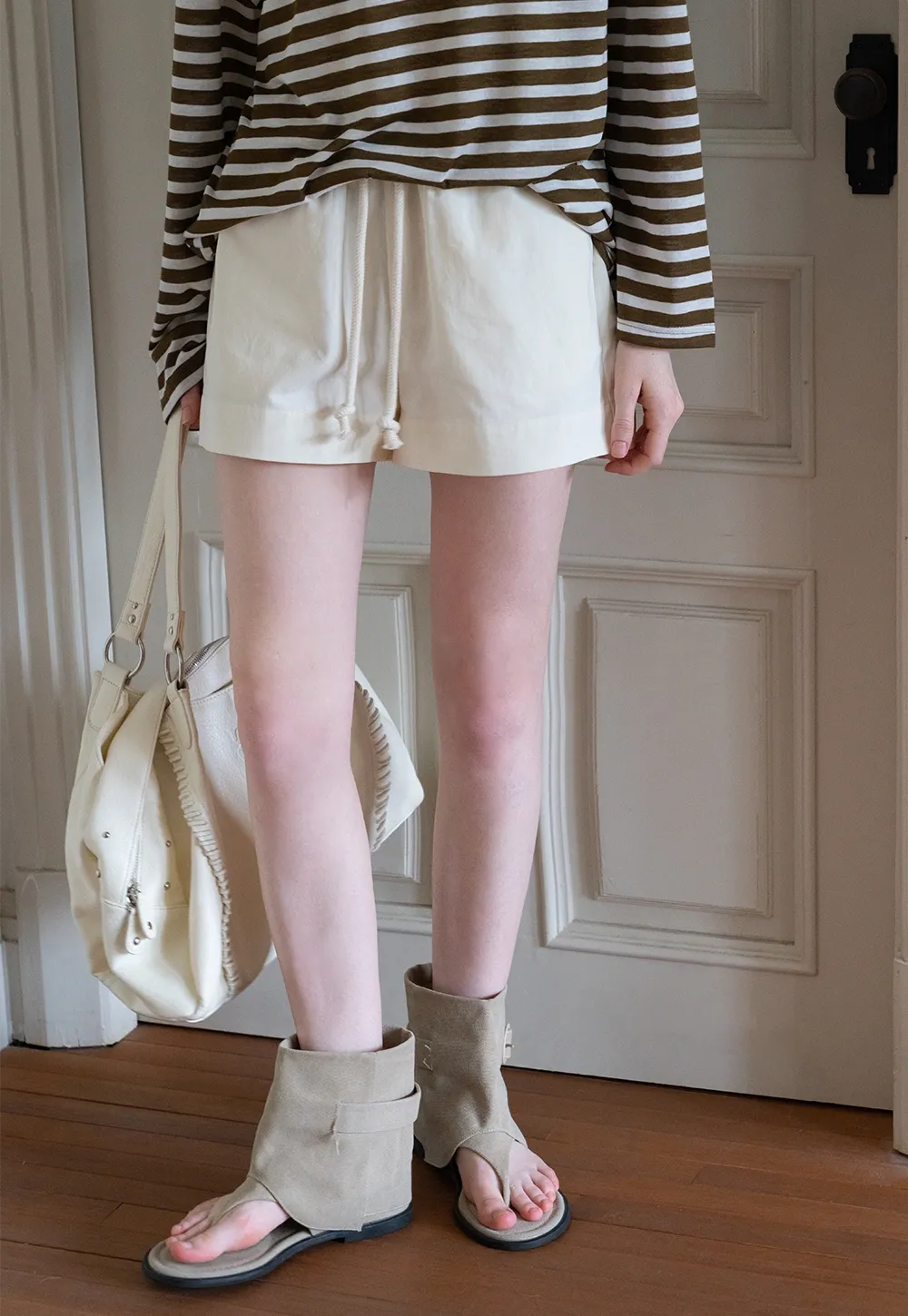 Women's Elastic Waist Casual Wide Leg Shorts