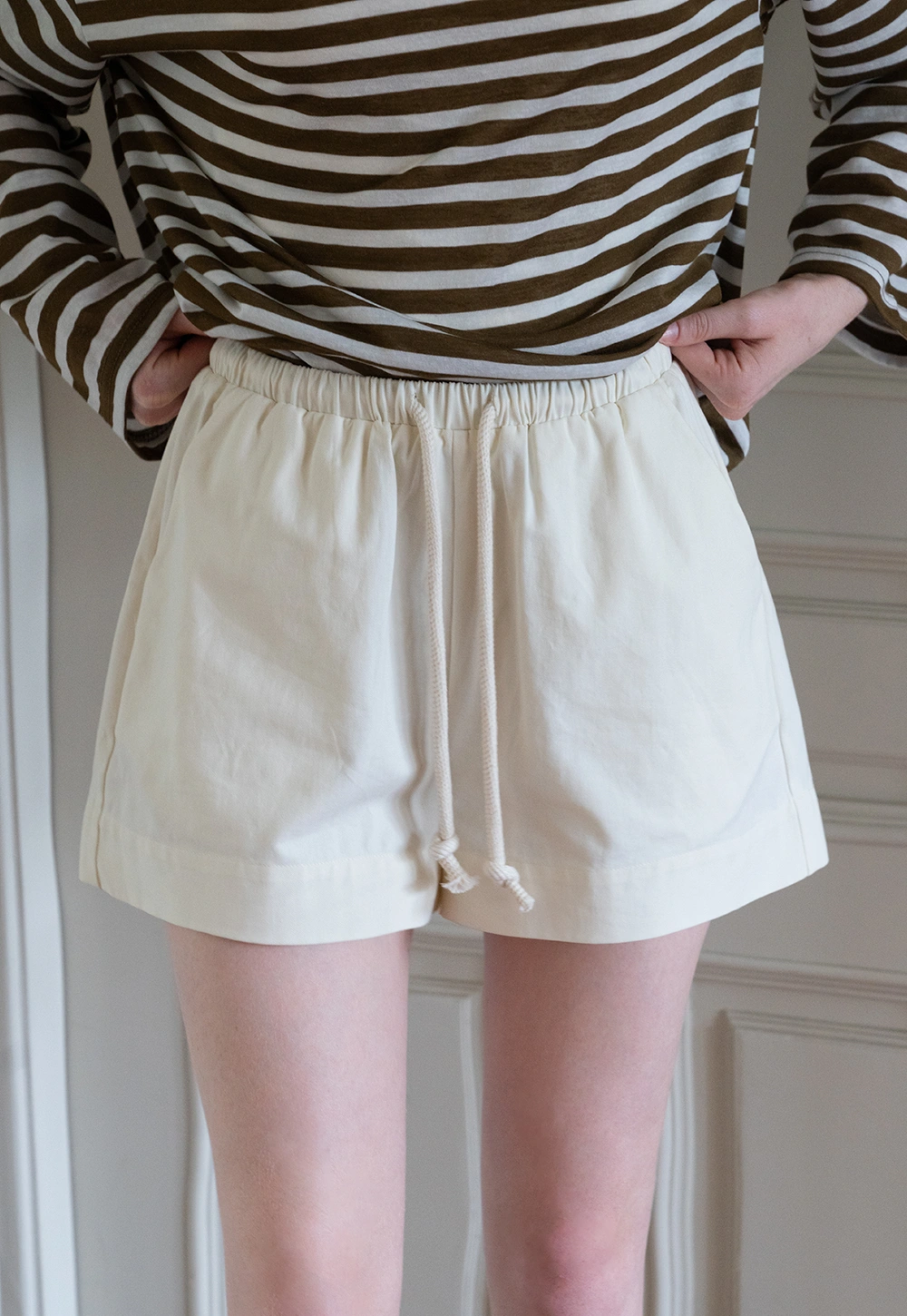 Women's Elastic Waist Casual Wide Leg Shorts