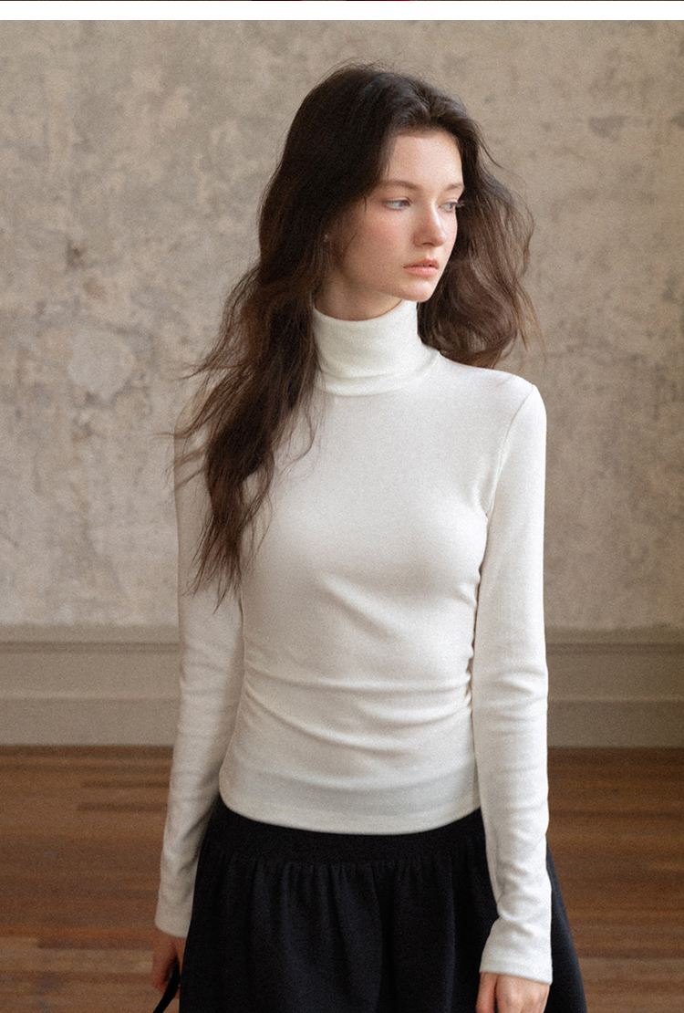 Women Long Sleeve Side Ruched Scoop Neck Crop Top