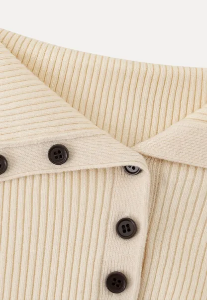 Women Stylish Ribbed Knit Top with Button Neck