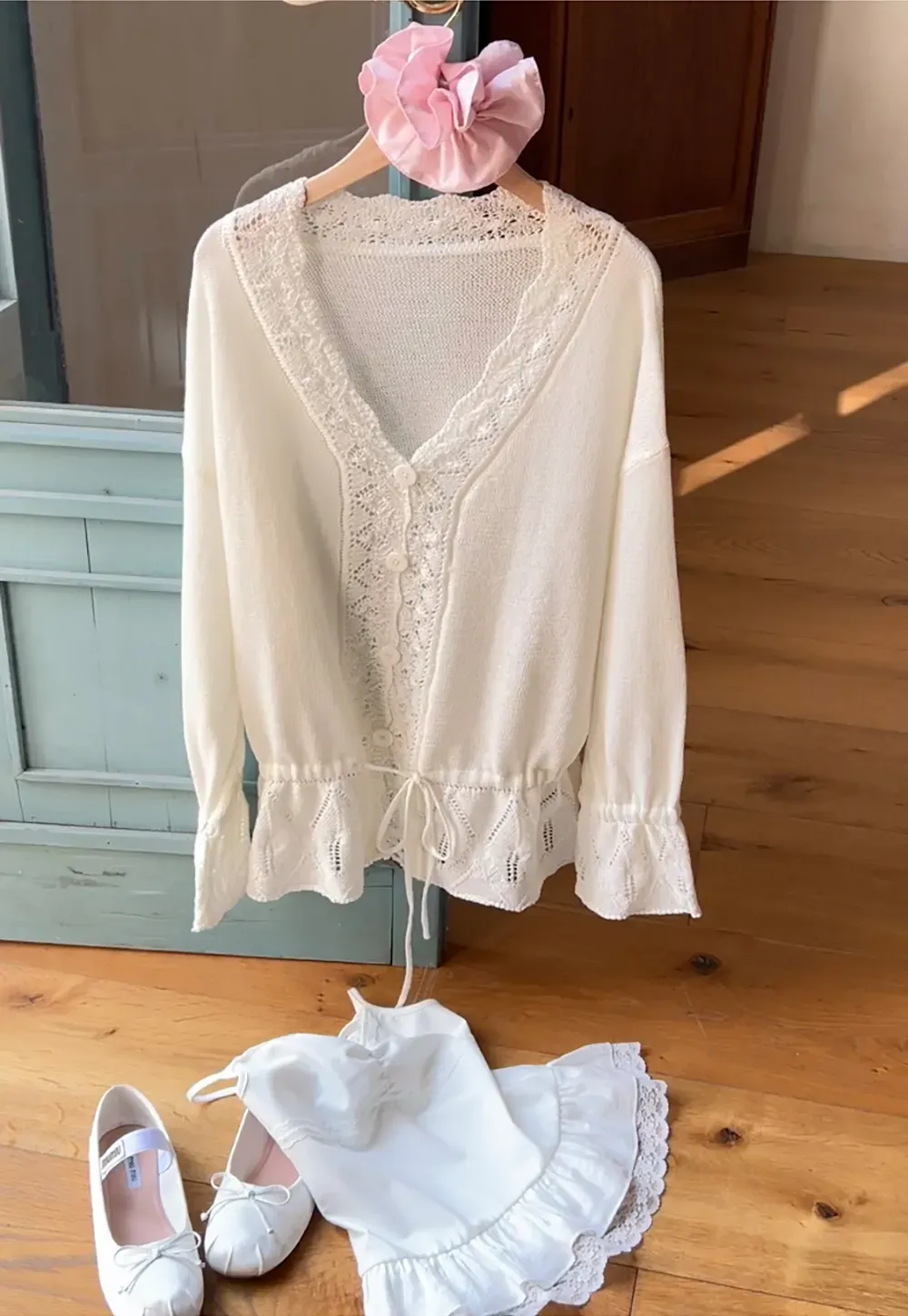 Lace Trimmed V Neck Knit Sweater with Drawstring Hem