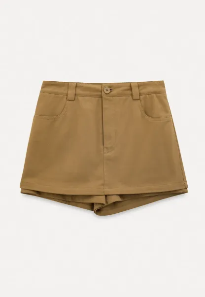 High waist pleated mini skirt with button front design