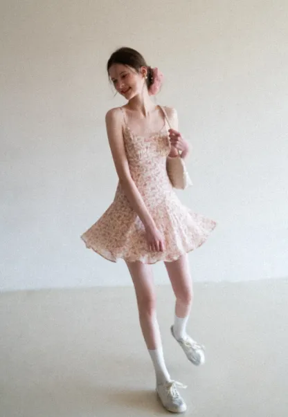 Floral Print Sleeveless Mini Dress with Pleated Skirt