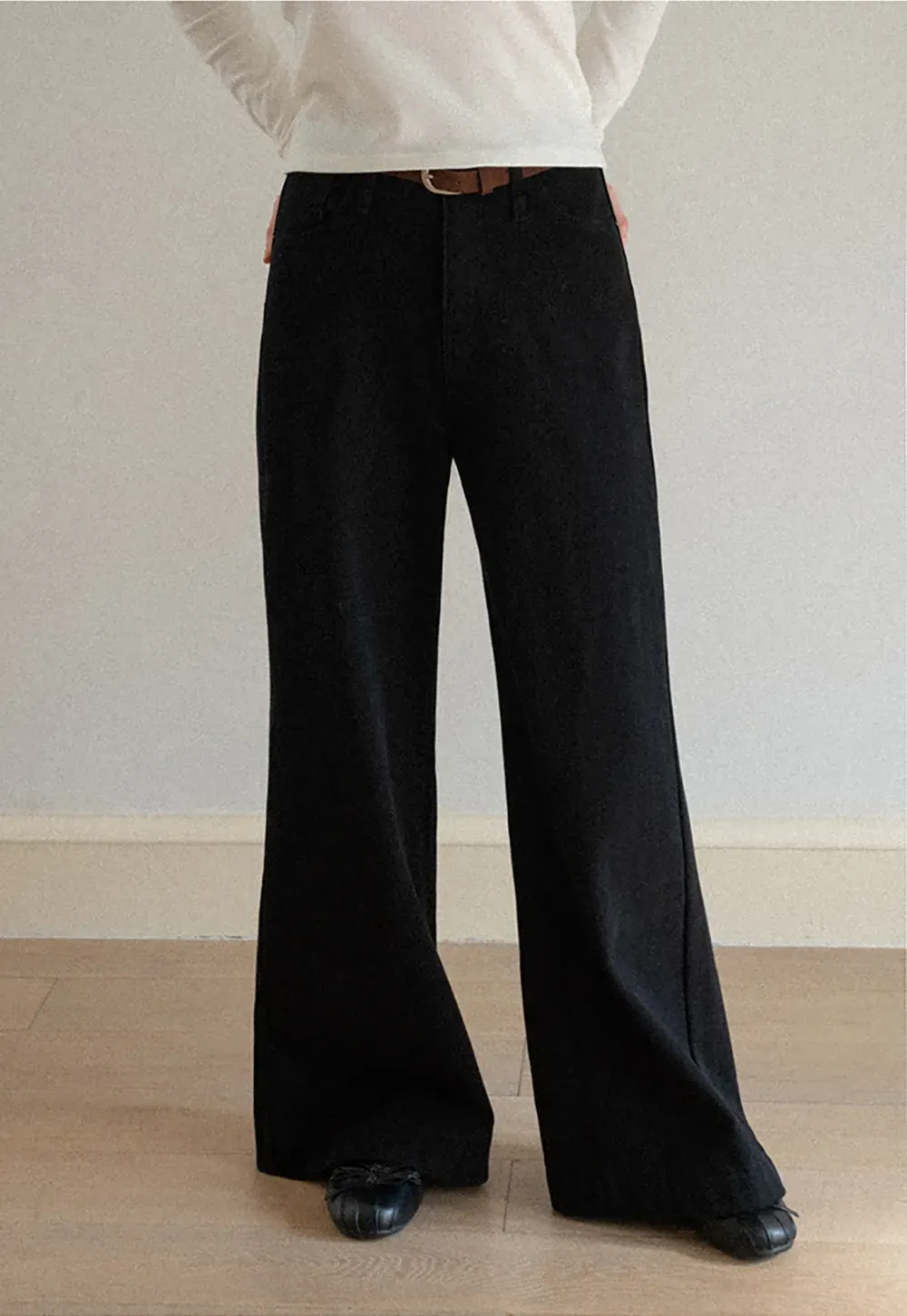 Wide Leg Denim Jeans with Belt Loop