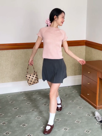 Short Sleeve Ribbed Knit Top with Raglan Sleeves