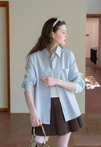 Classic button down shirt with rolled sleeves