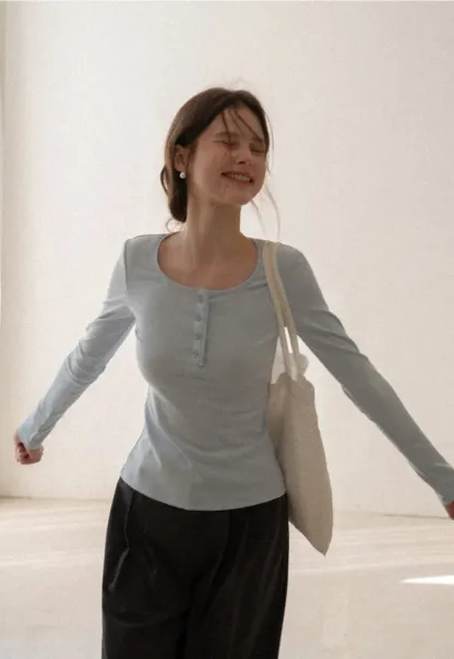 Long sleeve henley top with front buttons