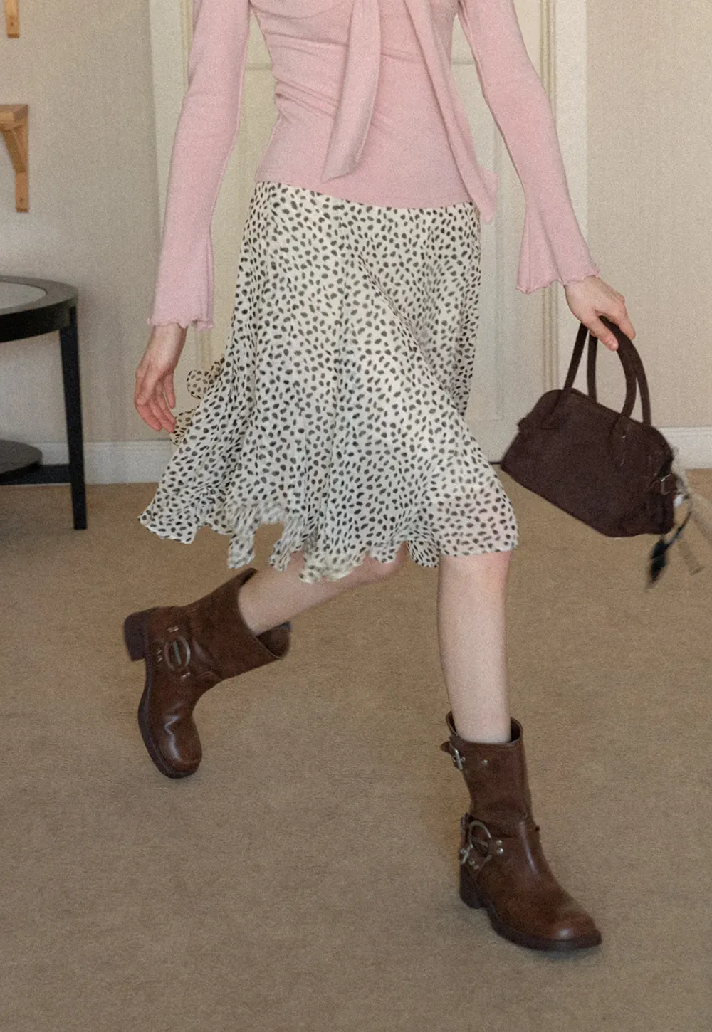 Flowing hem leopard print skirt with ruffle details