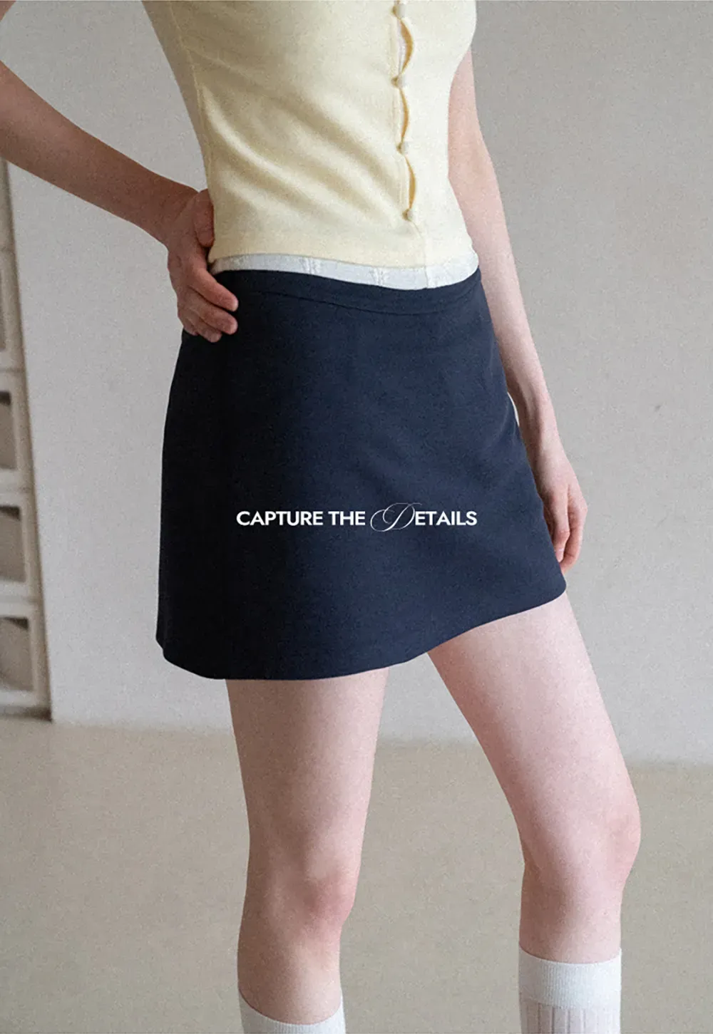 A-line mini skirt with elastic waistband