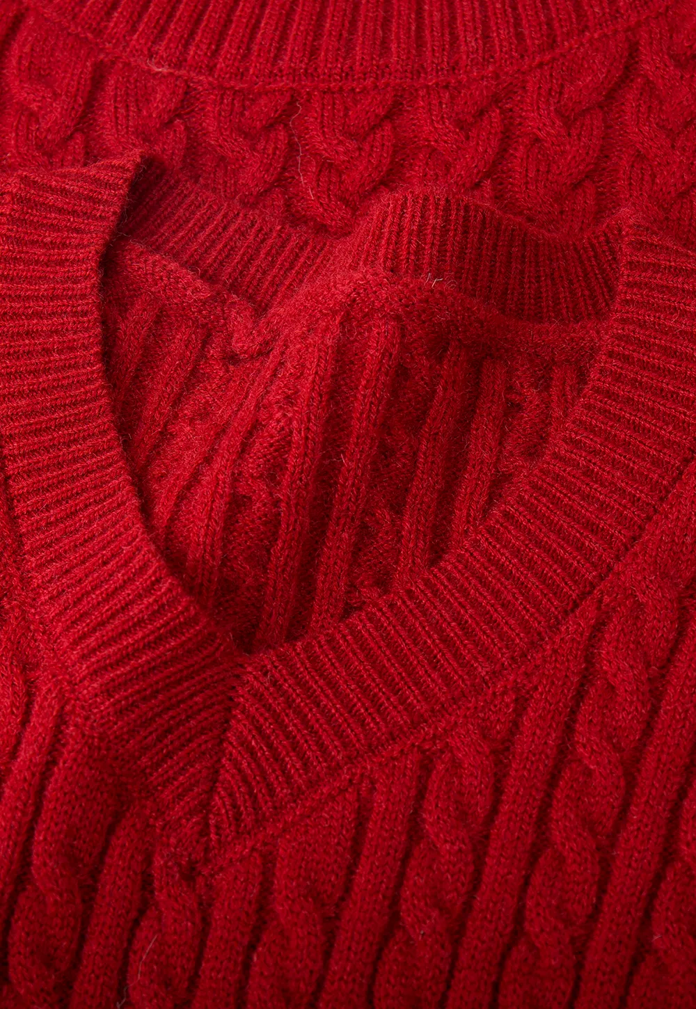 Turtleneck Cable Knit Sweater with Horse Pattern Stripe