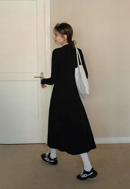 Elegant Square Neck Long Sleeve Dress