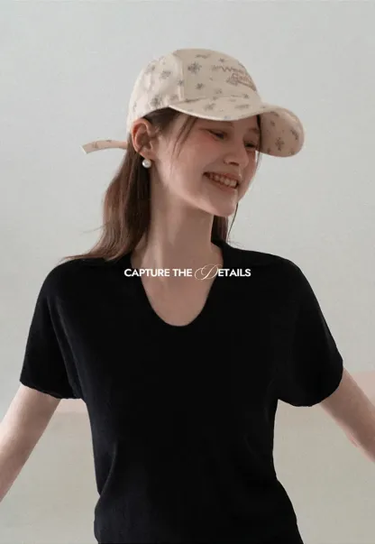 V Neck Short Sleeve Knit Sweater with Collar