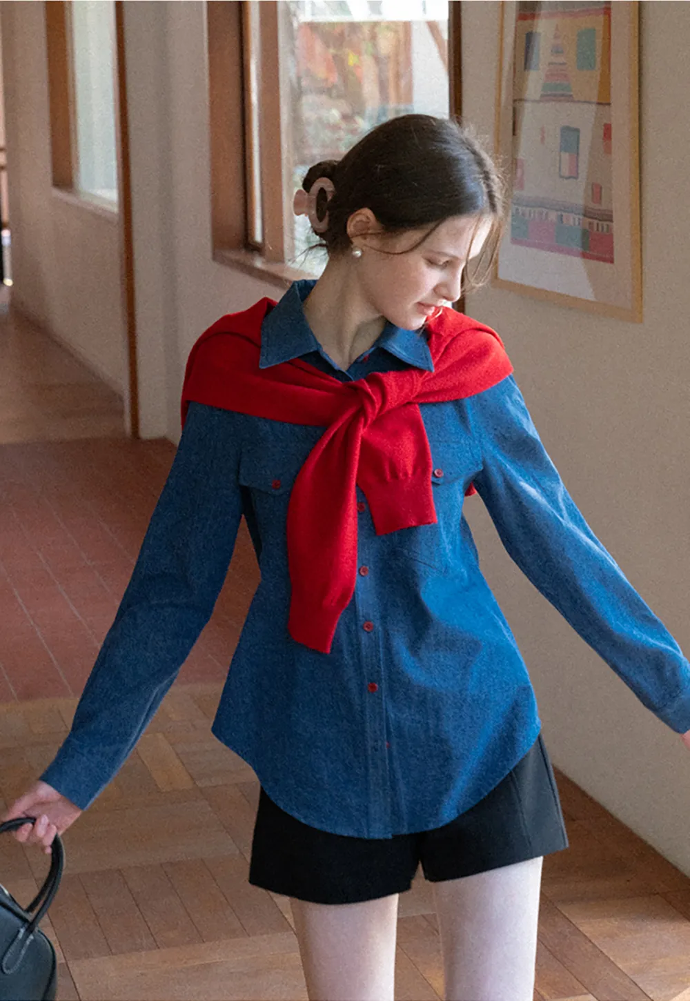 High waist pleated shorts with flared hem