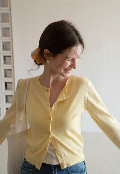 Lightweight Knit Cardigan with Button Front