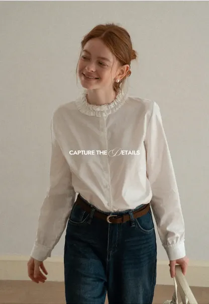 Elegant Blouse with Ruffled Collar and Cuffs