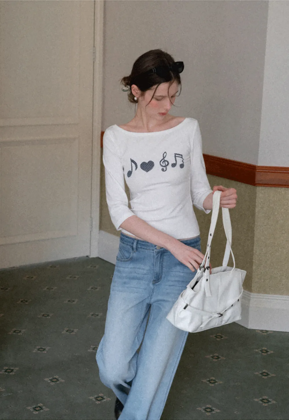 Tshirt with musical notes and heart pattern